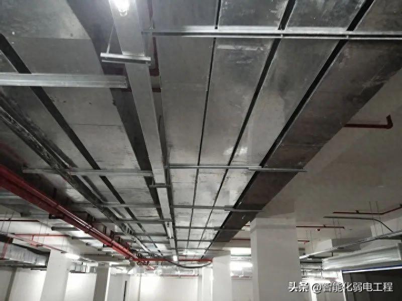 托盘式桥架_托盘式桥架安装大样图_托盘式桥架安装方式