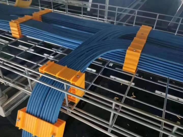 架桥规范安装图集_桥架安装规范_架桥规范安装要求