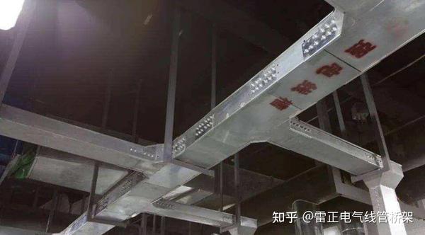 电缆镀锌架桥厂家热线电话_热镀锌电缆桥架厂家_镀锌电缆桥架规格型号表