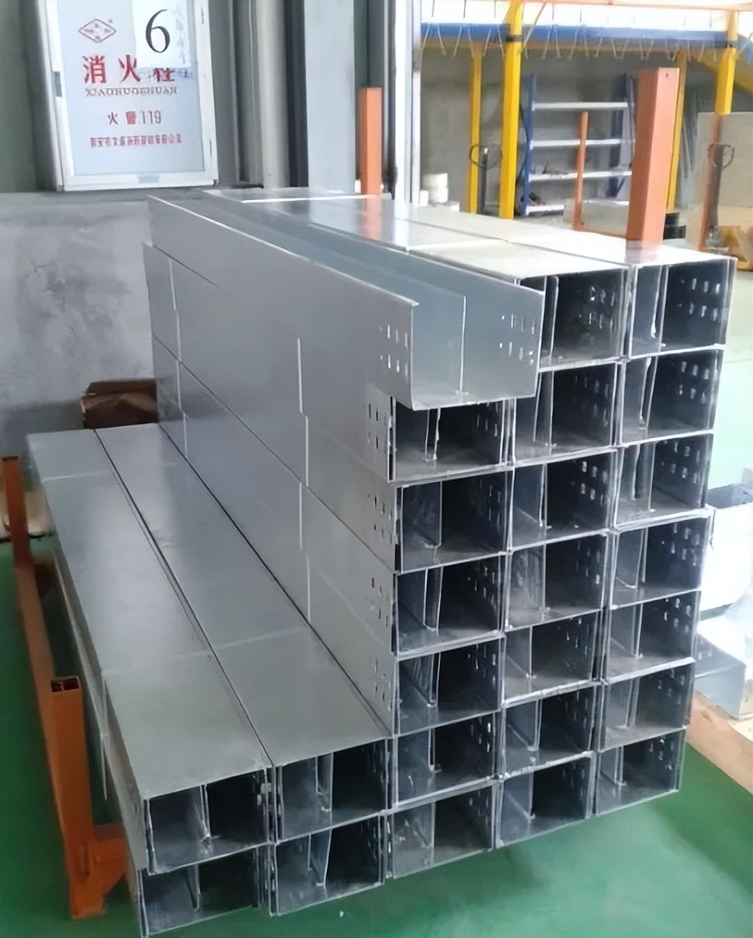 热浸锌桥架_热浸锌桥架的验收标准_热浸锌桥架和镀锌桥架的区别