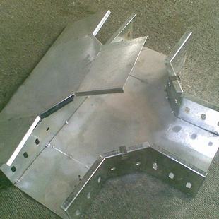 槽式桥架制造标准_槽式桥架_槽式桥架价格一般是多少